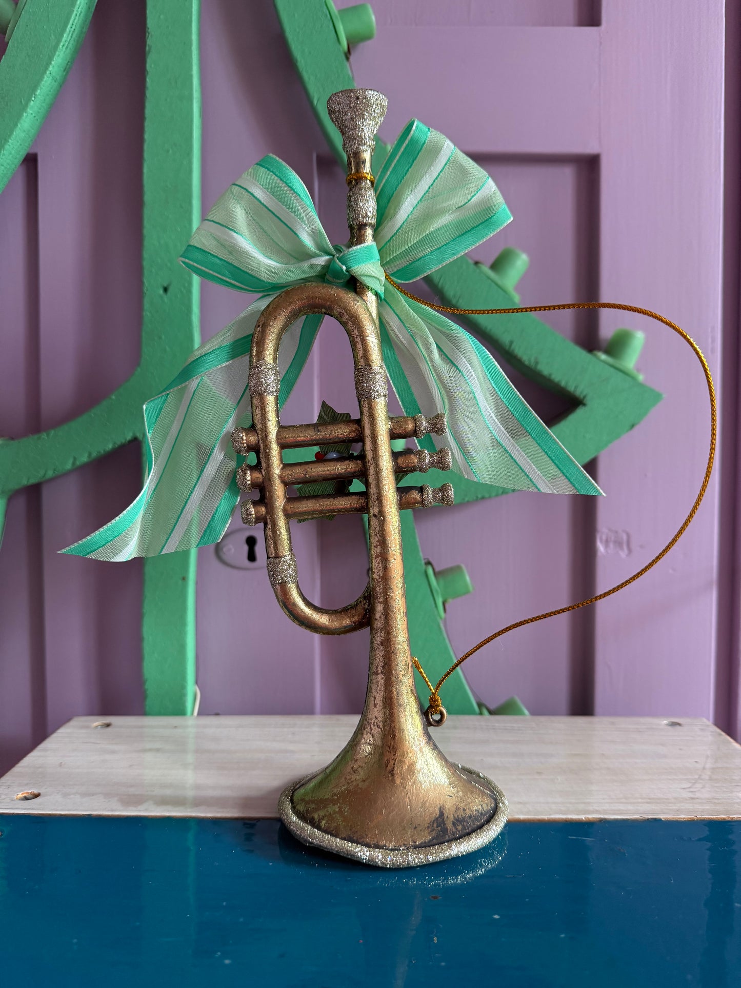 CHRISTMAS TRUMPET