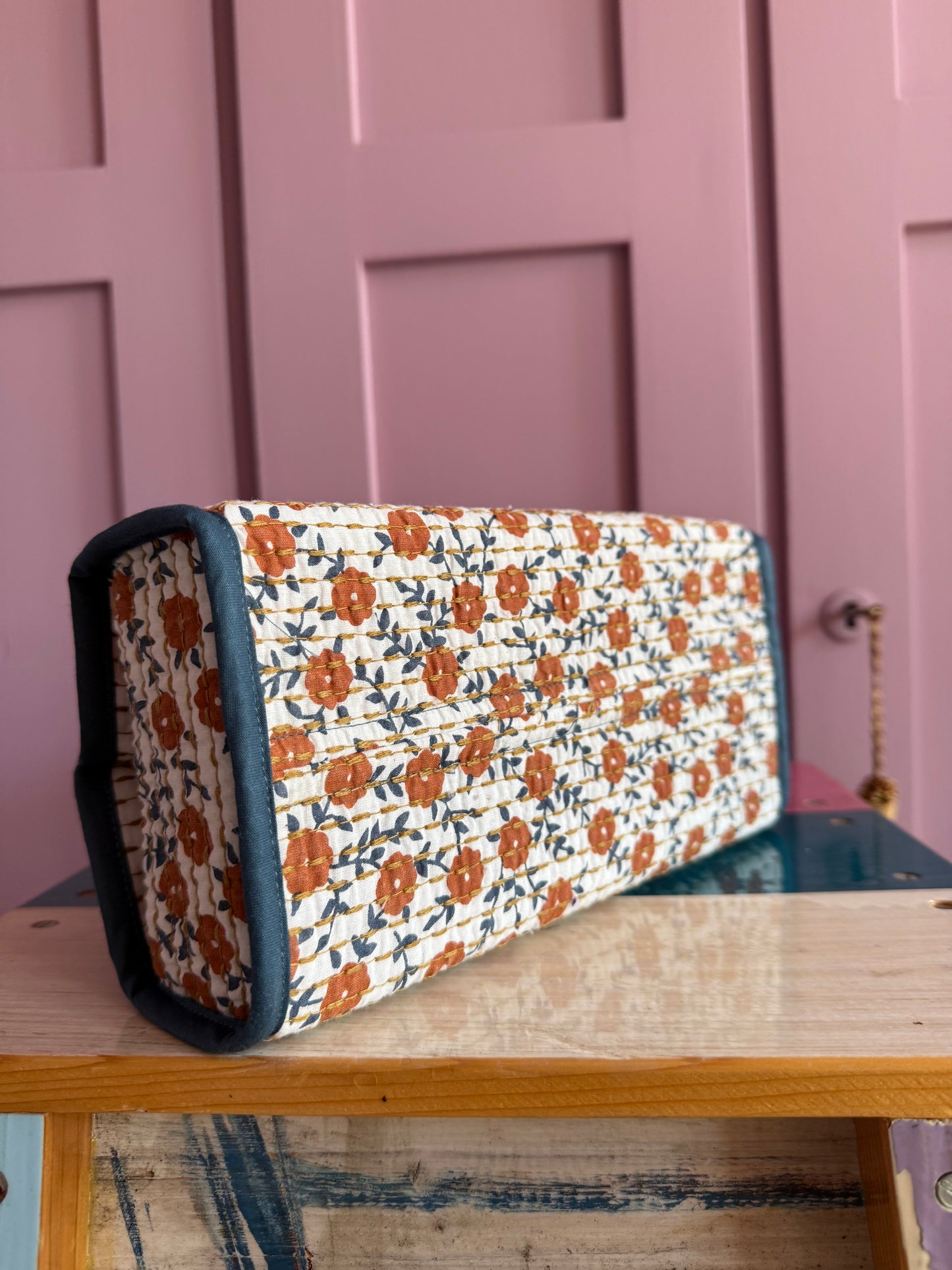 TISSUE BOX HOLDER - CRÈME de la CRÈME à la HELLE