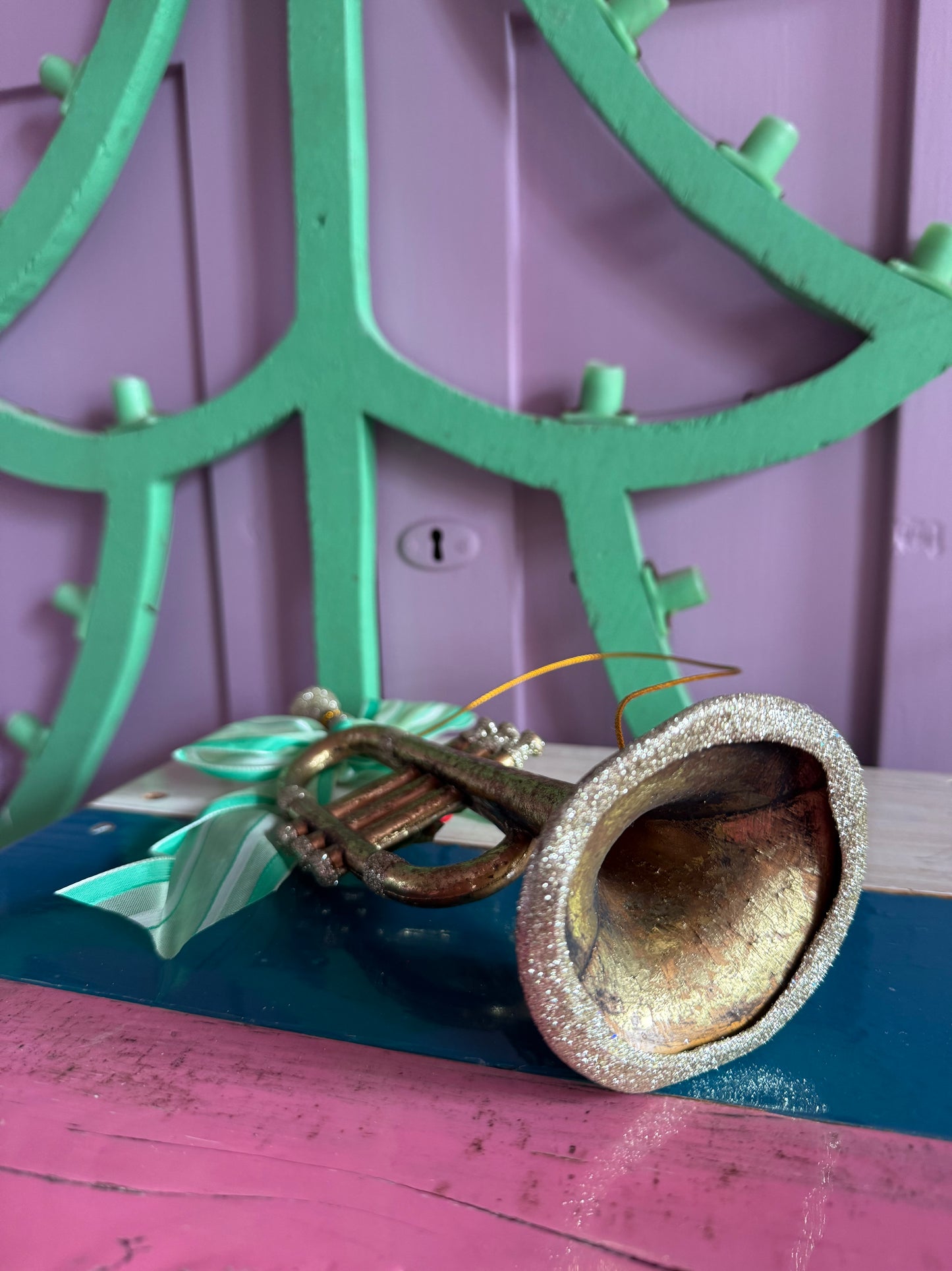 CHRISTMAS TRUMPET