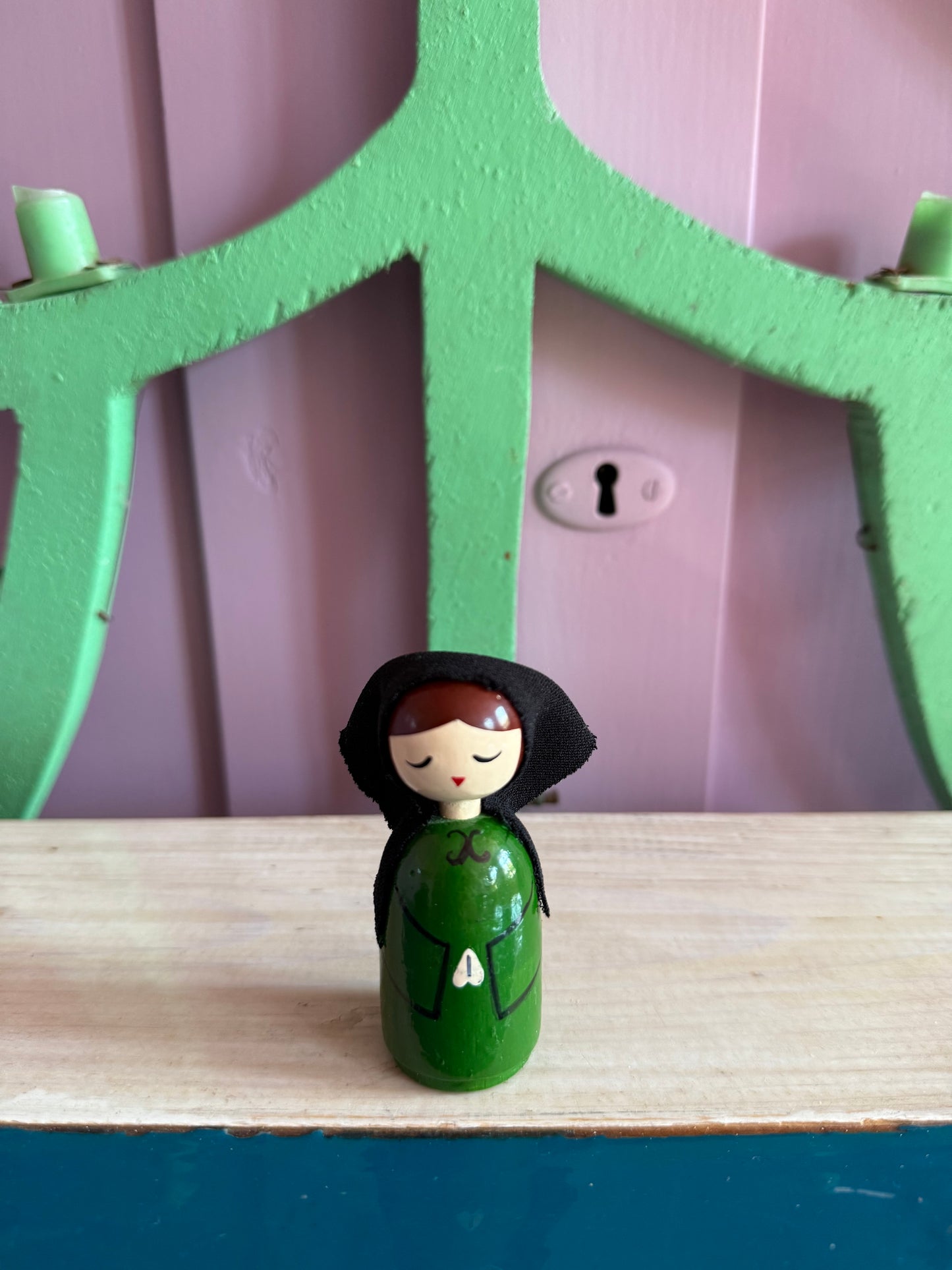 HAND PAINTED SHEPHERD SET