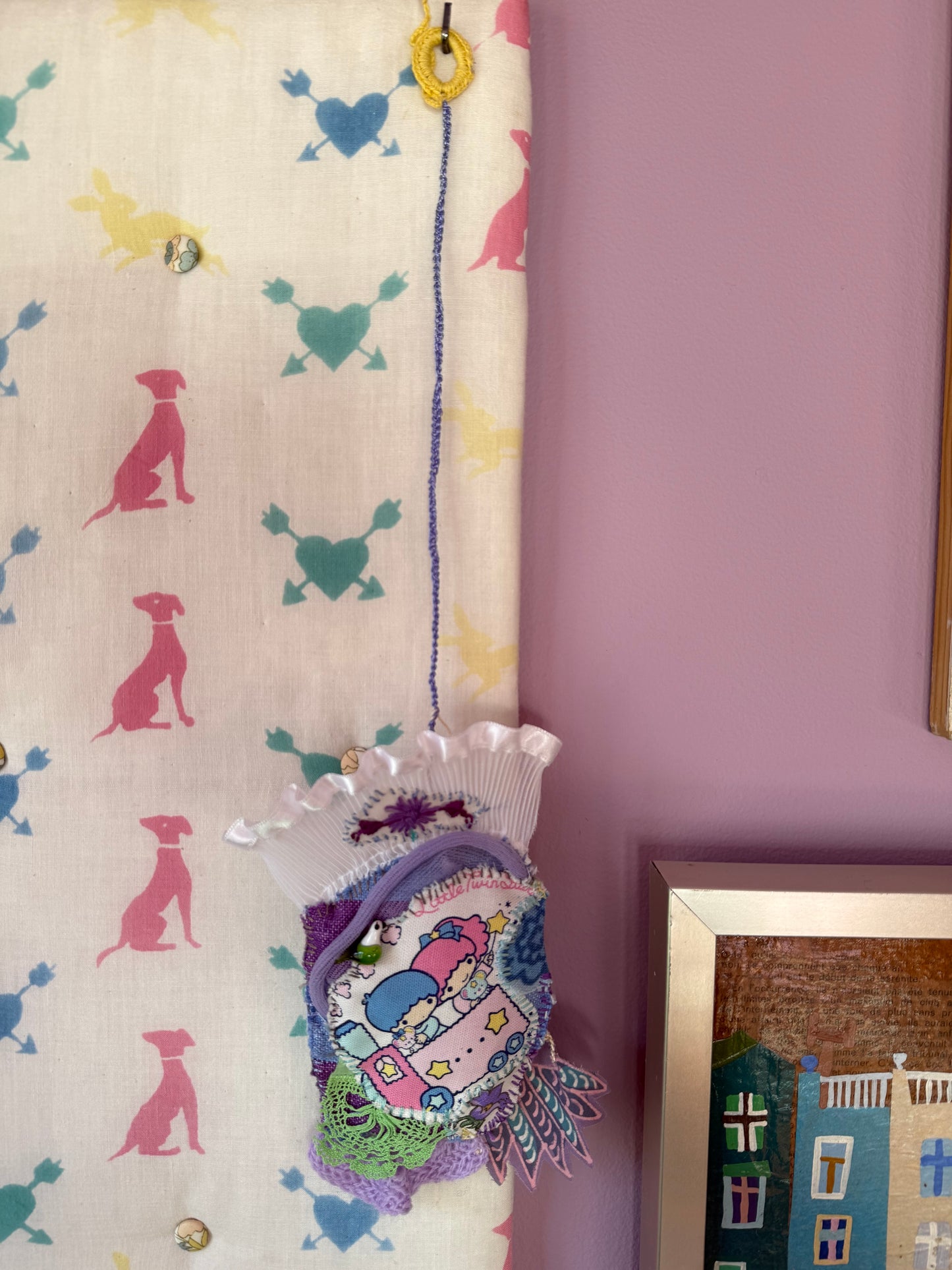 WALL DECORATION LITTLE TWIN STARS NO. 5 - CRÈME de la CRÈME à la HELLE