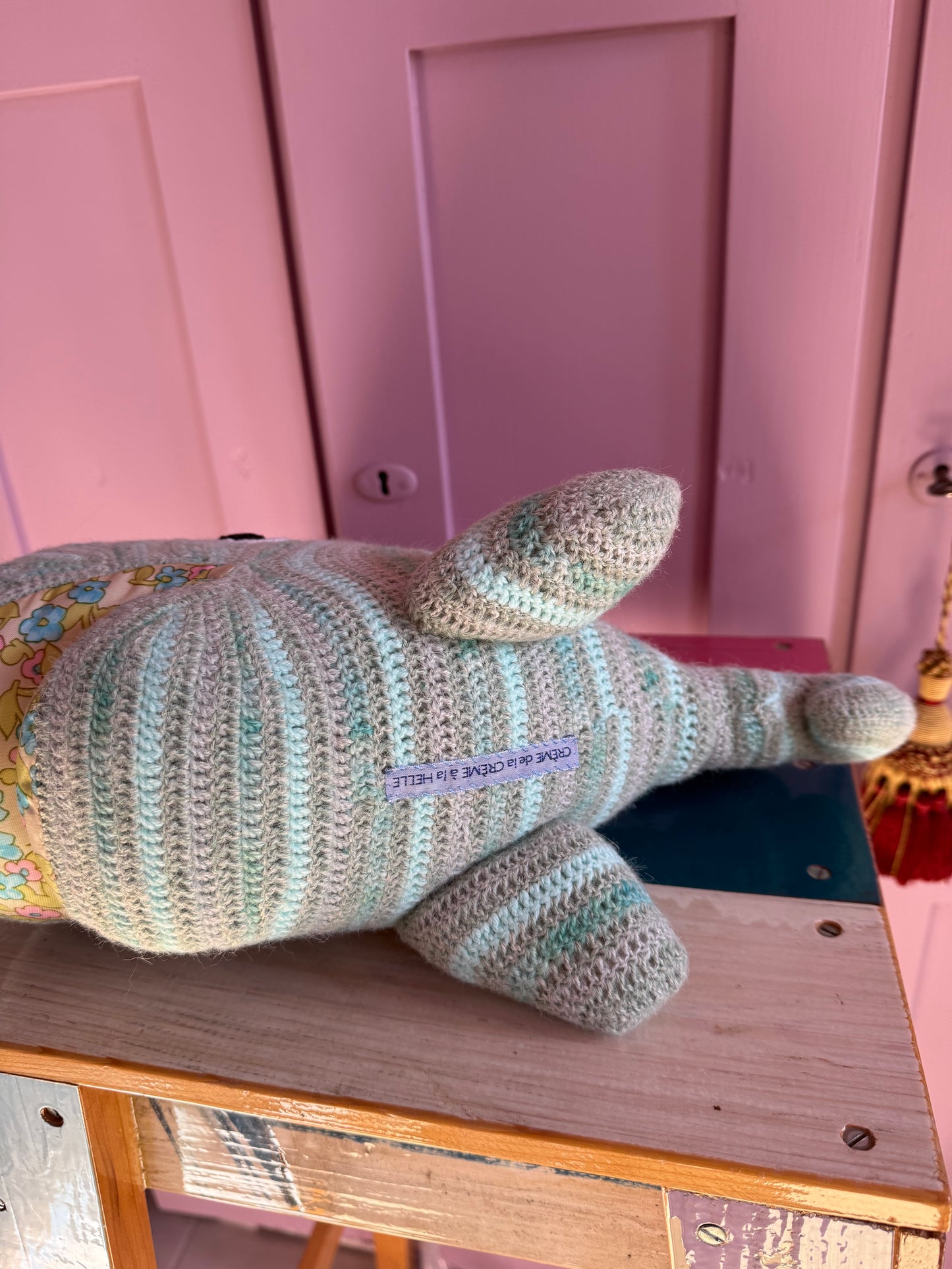 BABY WHALE MINT GREEN - CRÈME de la CRÈME à la HELLE