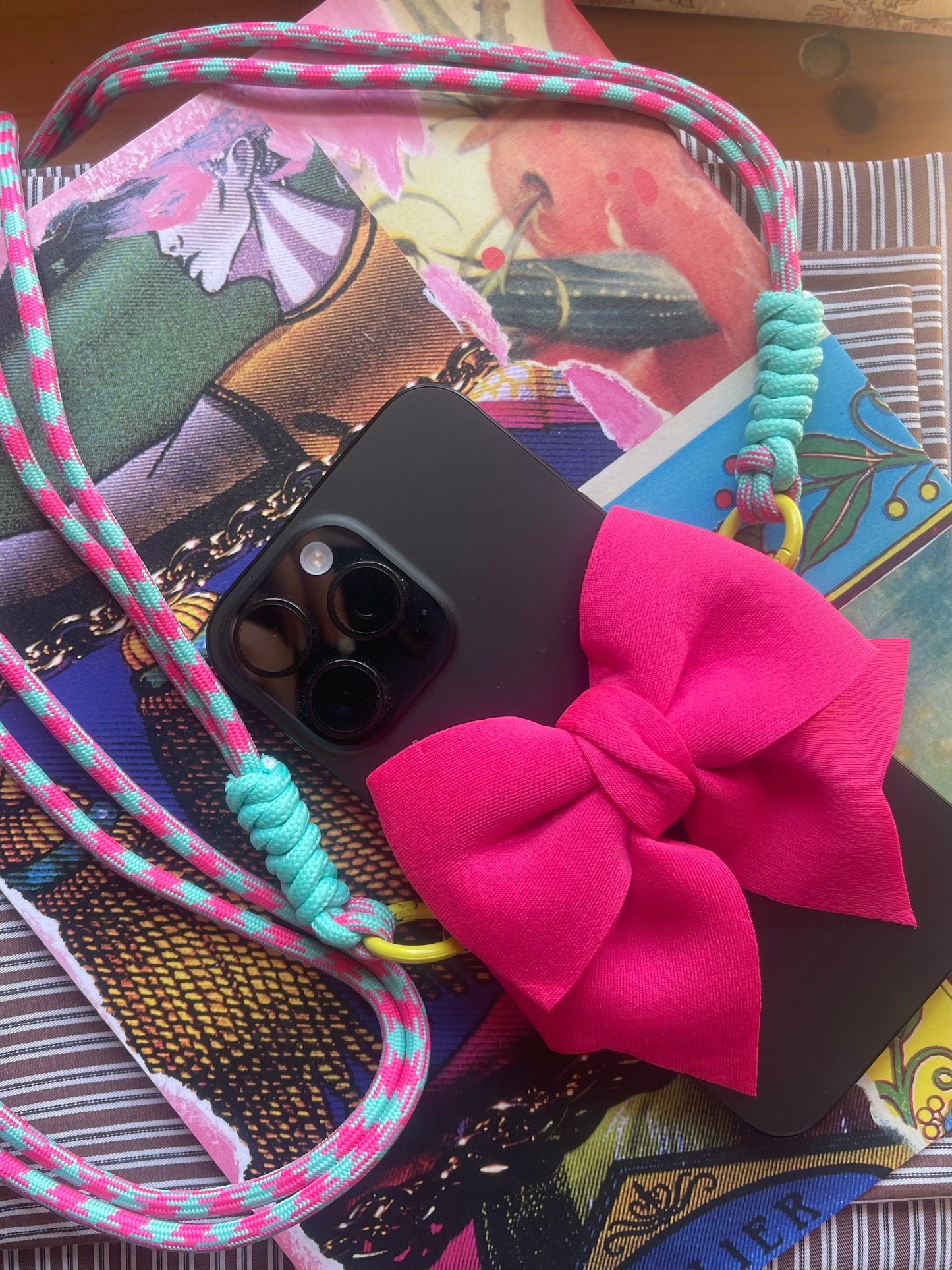 PHONE STRAP BOW