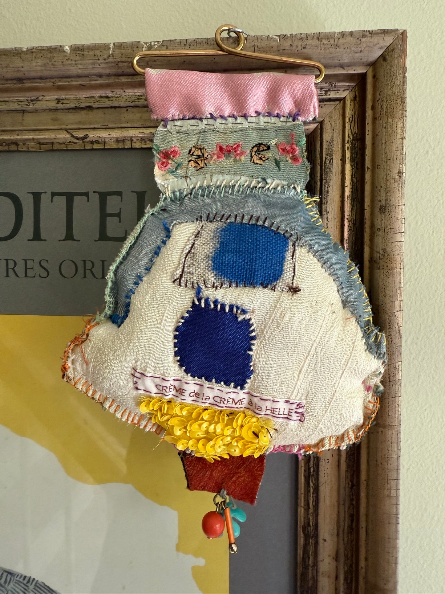 PEACOCK NO. 2 - CRÈME de la CRÈME à la HELLE