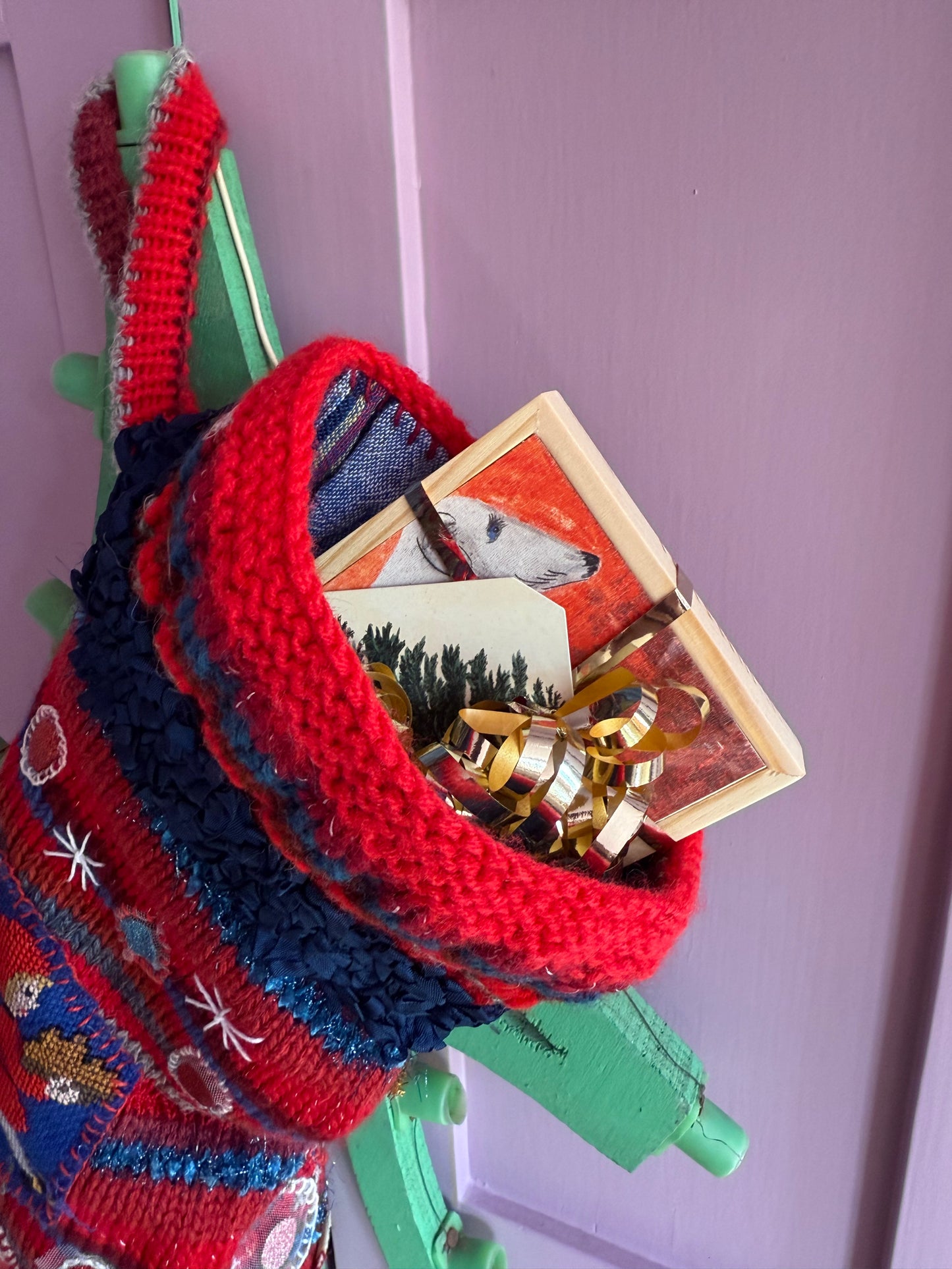 SANTA'S CHRISTMAS SOCK RED - CRÈME de la CRÈME à la HELLE