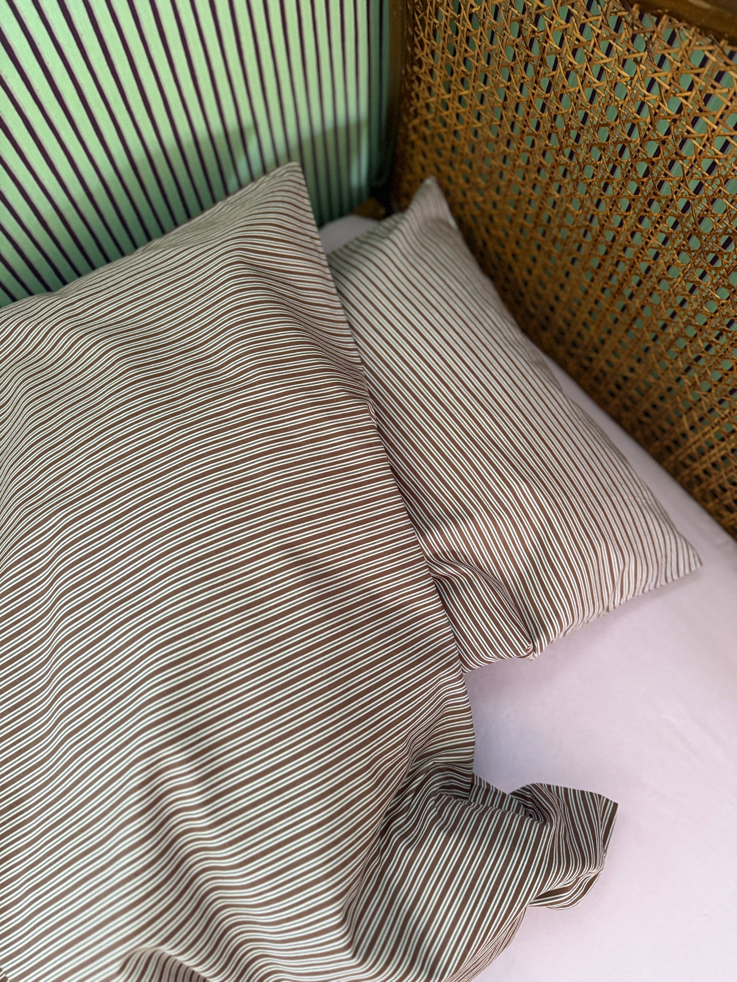 BABY DUVET COVER AND PILLOWCASE - CRÈME de la CRÈME à la HELLE