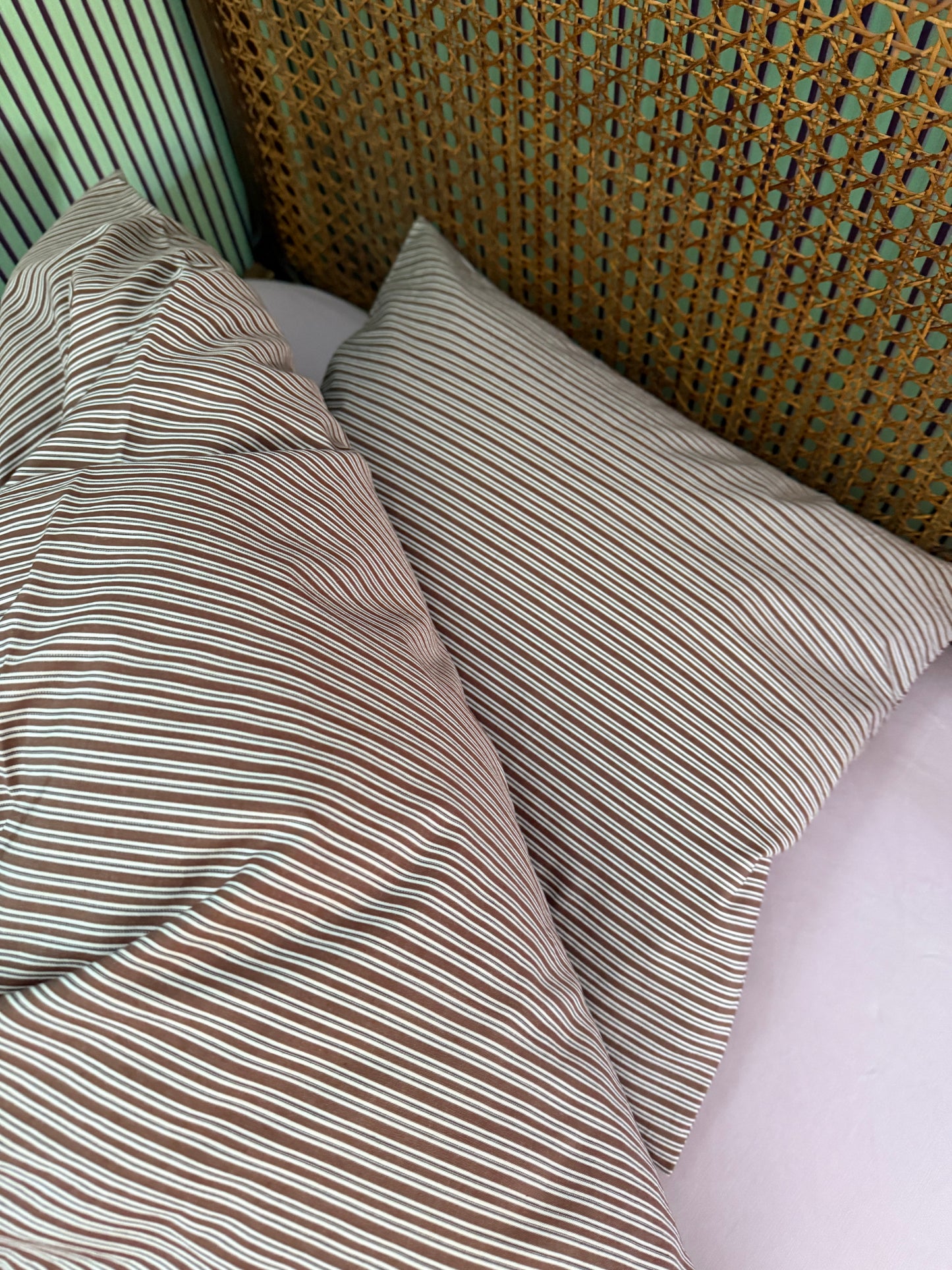 BABY DUVET COVER AND PILLOWCASE - CRÈME de la CRÈME à la HELLE