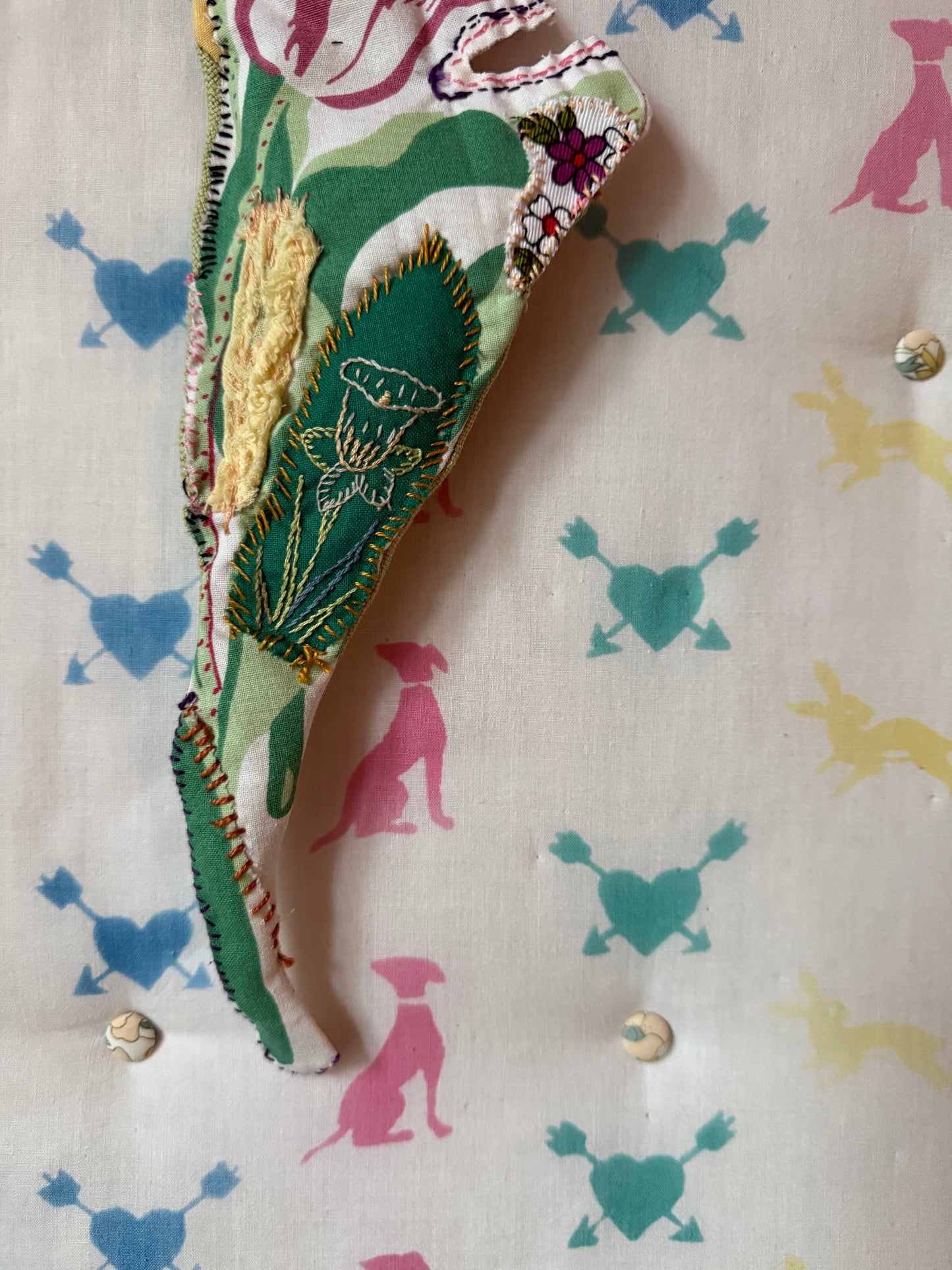 PRESSED FLOWER NO. 7 - CRÈME de la CRÈME à la HELLE