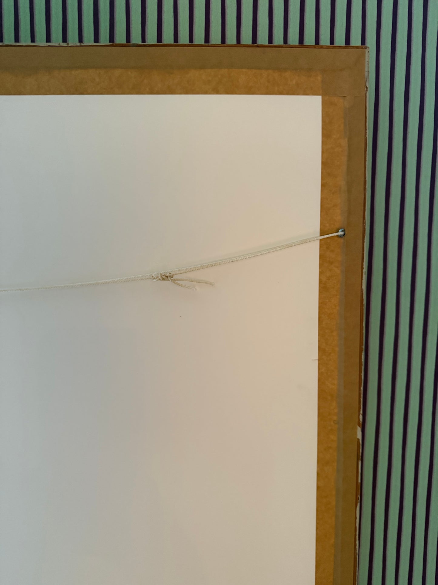 TAPESTRY IN GREY FRAME BOY PLAYING FLUTE - CRÈME de la CRÈME à la HELLE