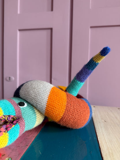 THE SNAKE - CRÈME de la CRÈME à la HELLE