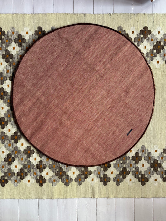 CHRISTMAS TREE SKIRT - CRÈME de la CRÈME à la HELLE
