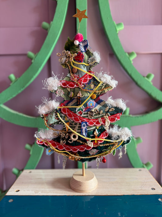 CHRISTMAS TREE NR. 7 - CRÈME de la CRÈME à la HELLE