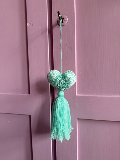 EMBROIDED EASTER HEART NR. 2