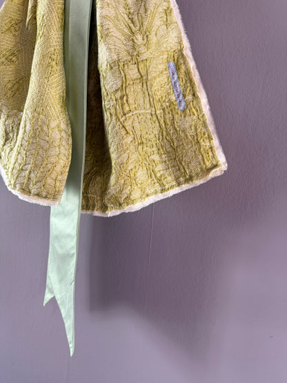 BOW DECORATION BOUCLÉ - CRÈME de la CRÈME à la HELLE