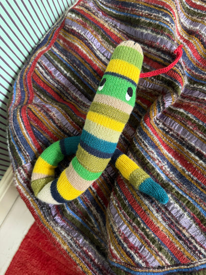 THE SNAKE - CRÈME de la CRÈME à la HELLE