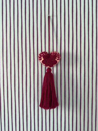 EMBROIDED CHRISTMAS HEART NR. 2