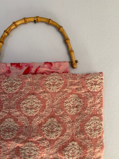 TAPESTRY 'THE PRINCESS AND THE PEA' - CRÈME de la CRÈME à la HELLE