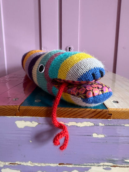 THE SNAKE - CRÈME de la CRÈME à la HELLE