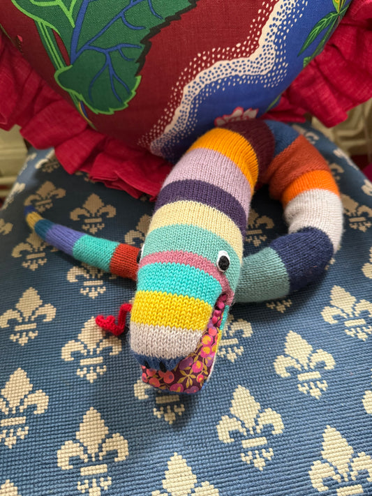 THE SNAKE - CRÈME de la CRÈME à la HELLE