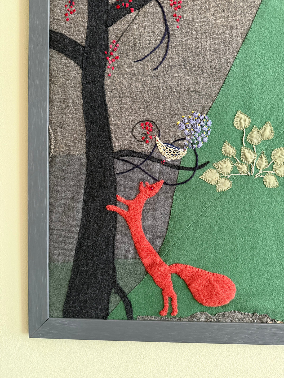 THE HORSE AND THE FOX - TAPESTRY