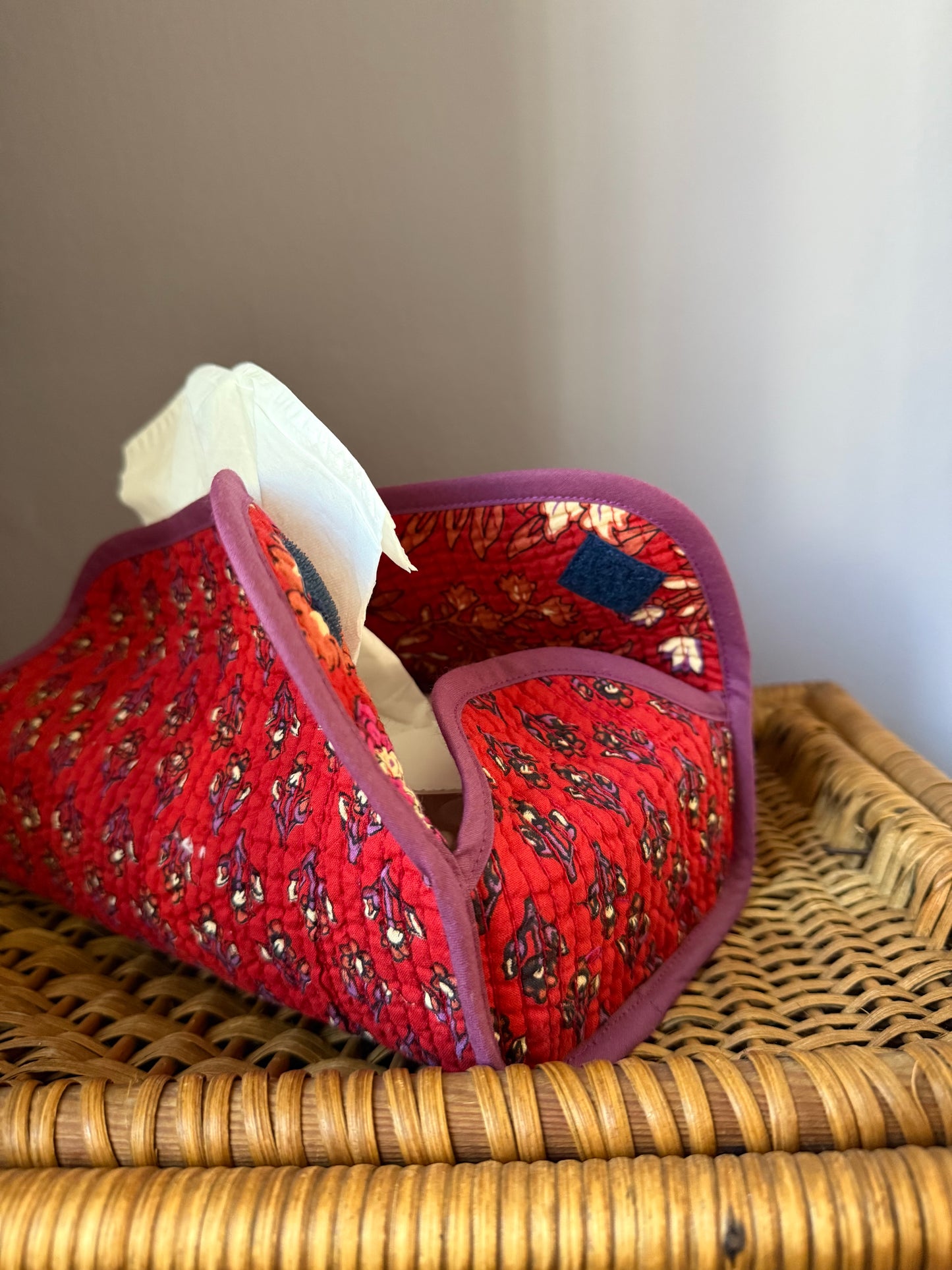 TISSUE BOX HOLDER - CRÈME de la CRÈME à la HELLE