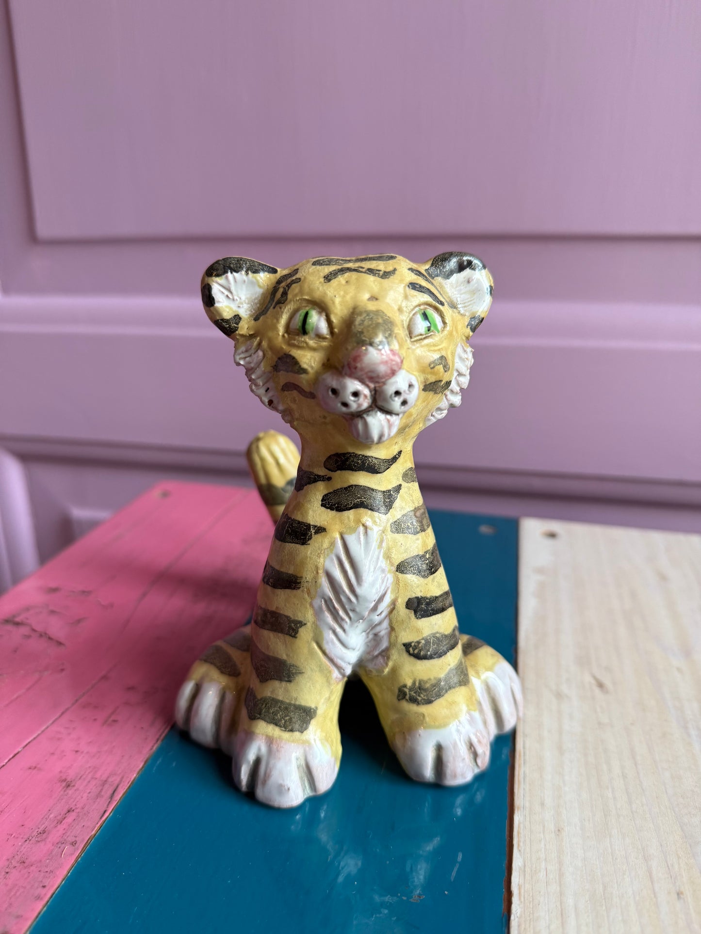 LEO THE TIGER - VINTAGE