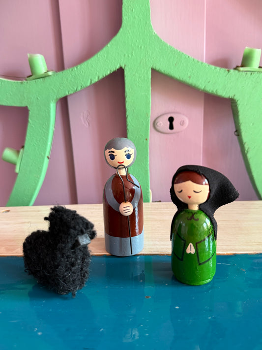 HAND PAINTED SHEPHERD SET