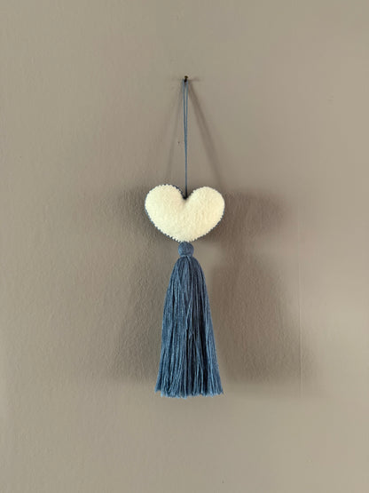 EMBROIDED CHRISTMAS HEART NR. 3