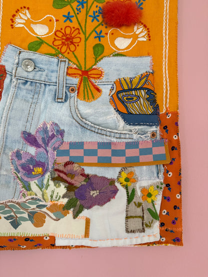 FLOWER AND JEANS TAPESTRY - CRÈME de la CRÈME à la HELLE