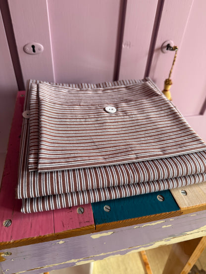 BABY DUVET COVER AND PILLOWCASE - CRÈME de la CRÈME à la HELLE